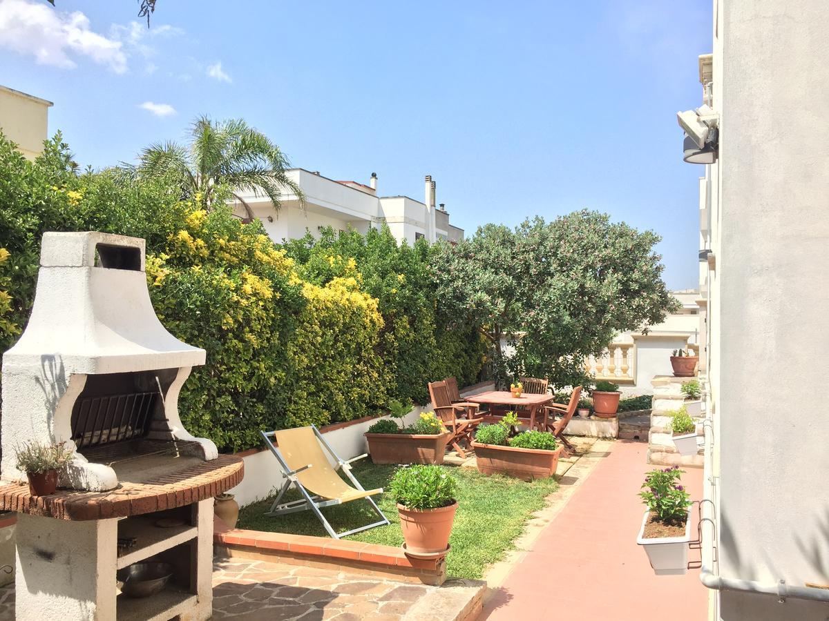 Casa Vacanza Zia Dani Castro  Dış mekan fotoğraf